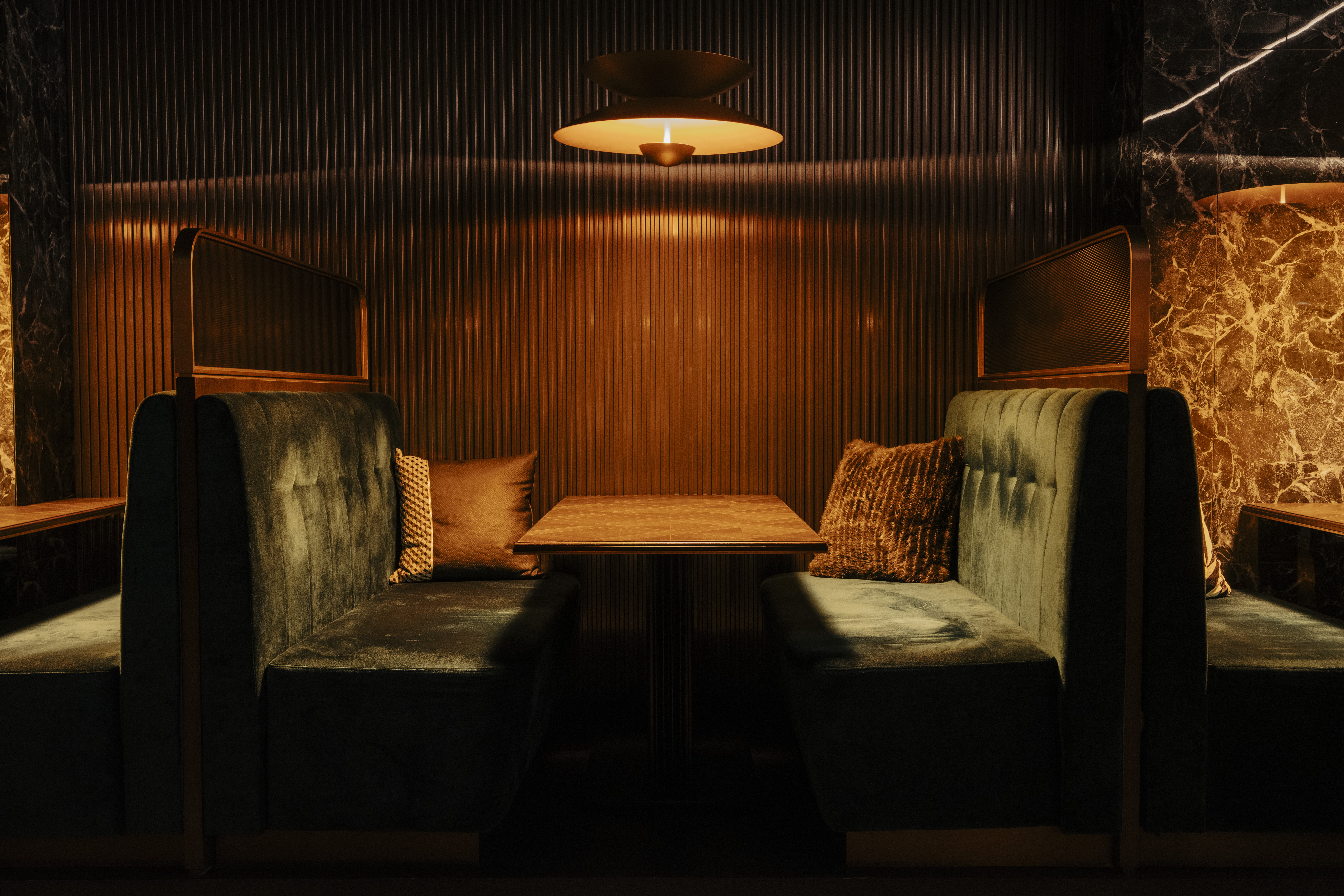 OPAQUE AKASAKA Gallery